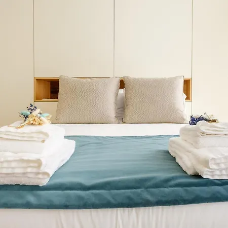 Discovery Luxury Historic House At Rua Flores Apartment *