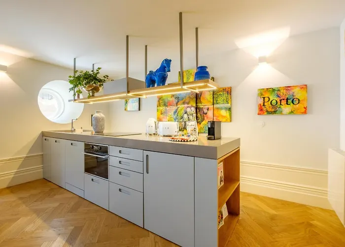 Discovery Luxury Historic House At Rua Flores Апартаменты *