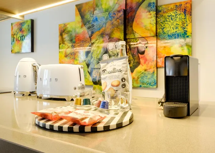 Discovery Luxury Historic House At Rua Flores Апартаменты Порту