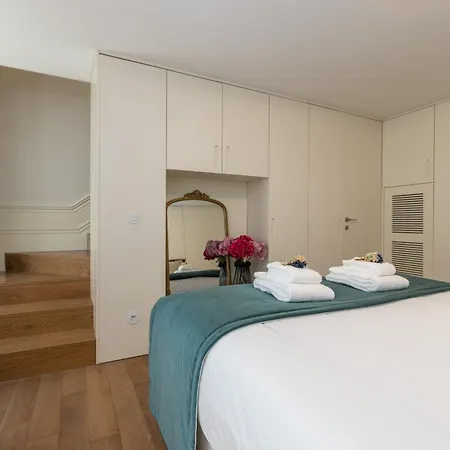 Apartment Discovery Luxury Historic House At Rua Flores *