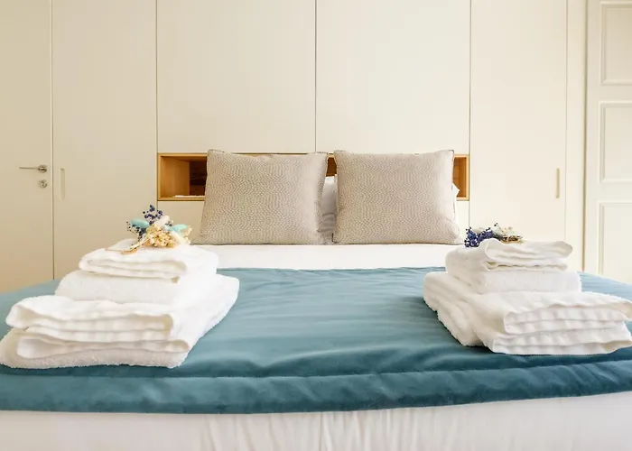 Discovery Luxury Historic House At Rua Flores Lägenhet *